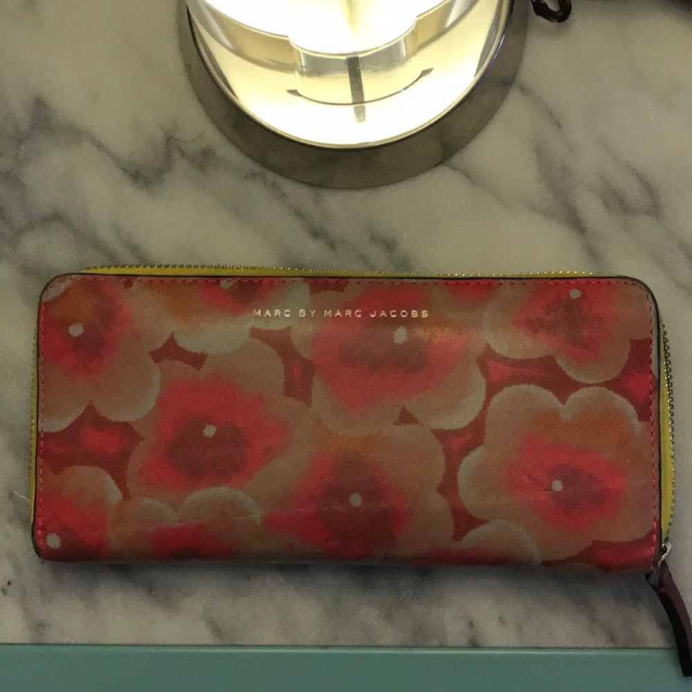 Marc by Marc Jacobs floral wallet
